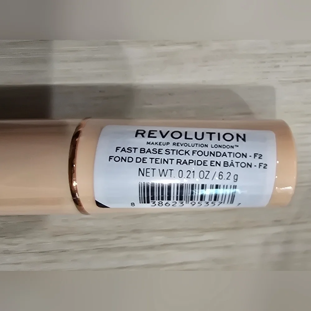 Makeup Revolution yellow finish undertone